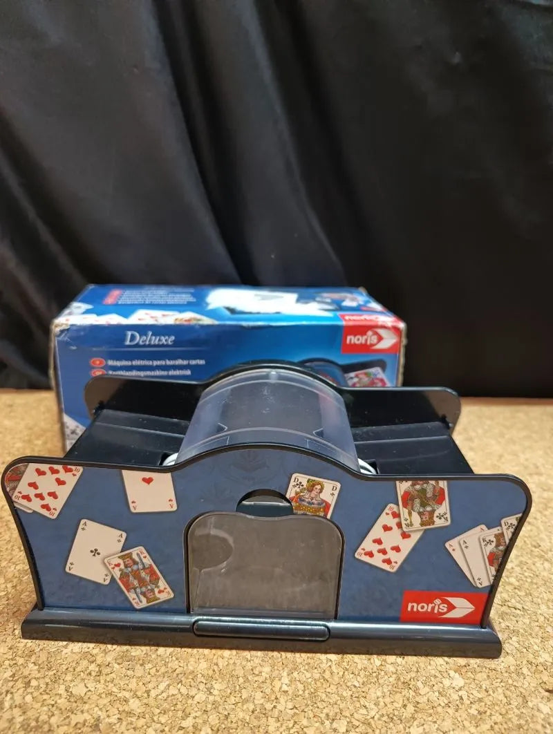 Batidora de tarjetas electricas