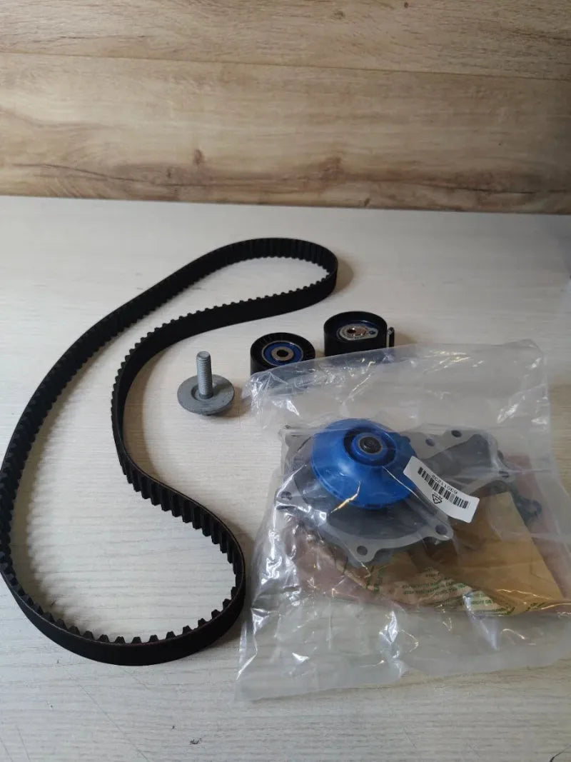 Kit de Distribución Bomba de Agua - SKF