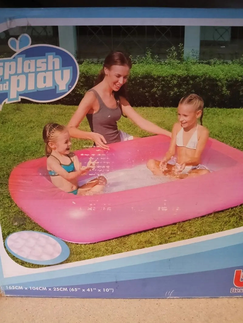 Piscina hinchable cuadrada