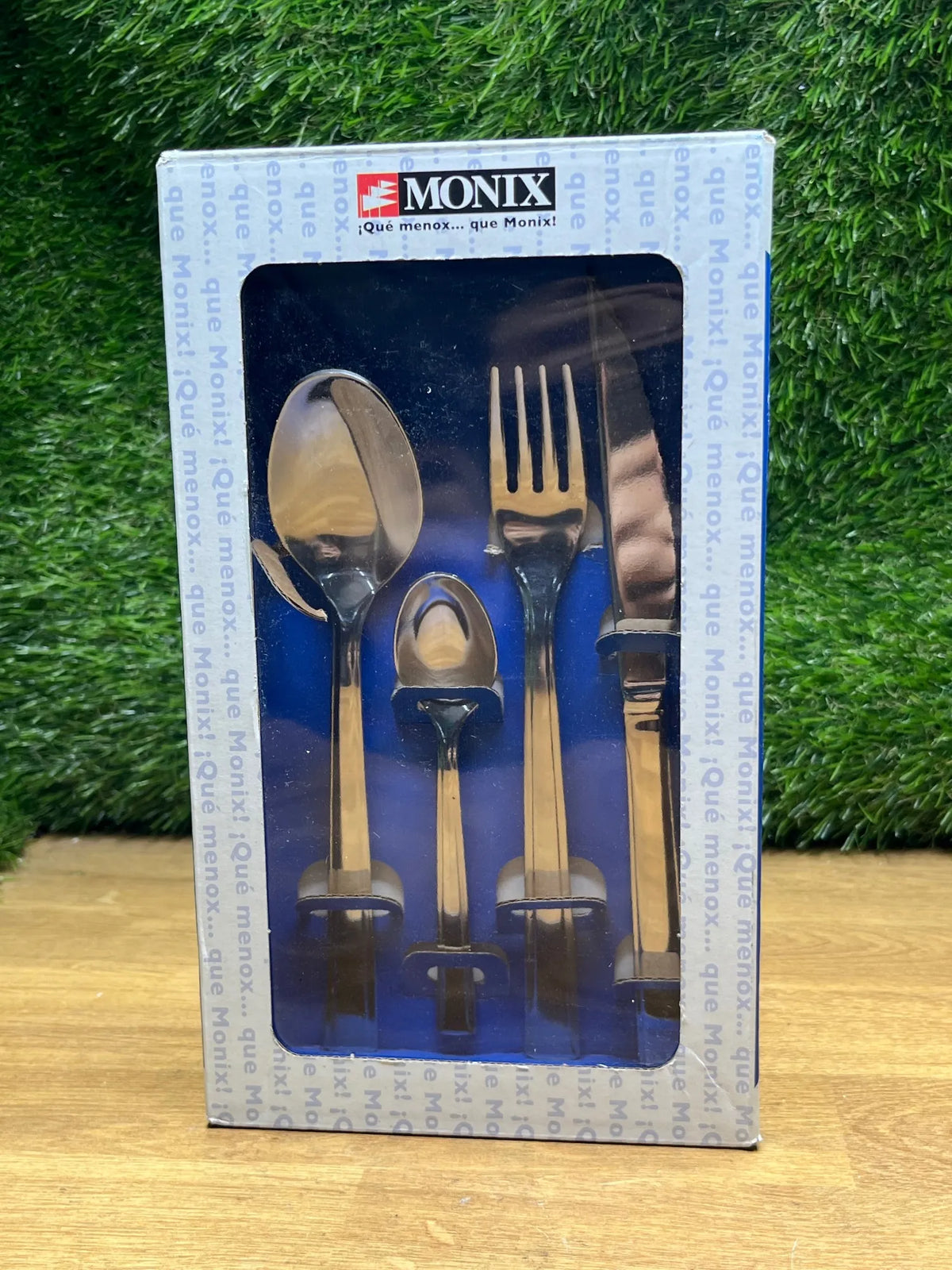 Set 24 piezas cubiertos de acero inox Monix Reims