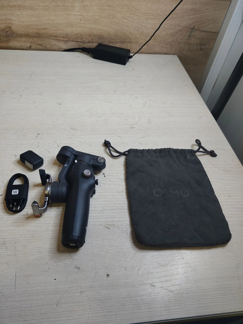 Estabilizador para Smartphones - DIJI OSMO 8