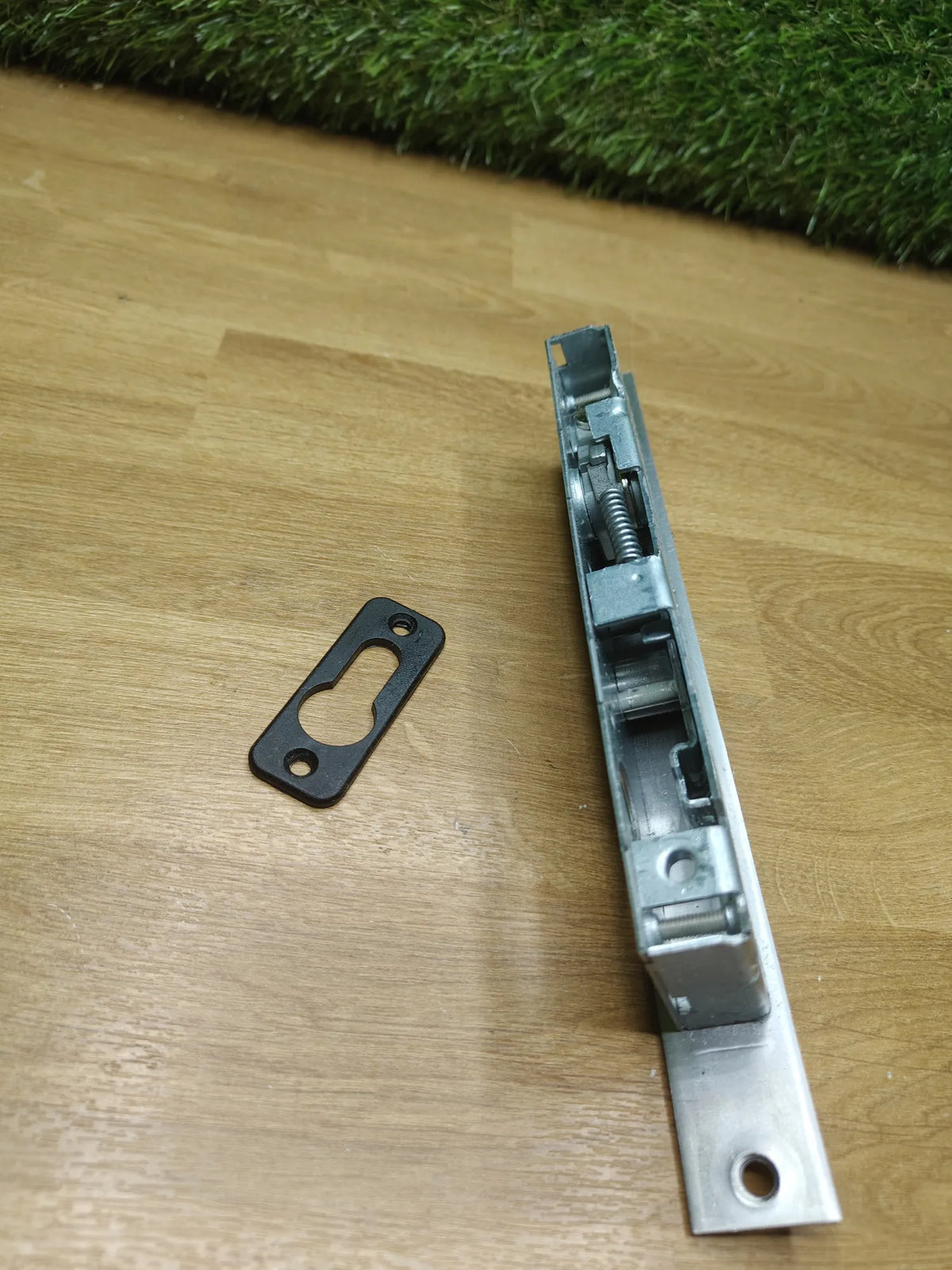 Cerradura monopunto de palanca TESA ASSA ABLOY