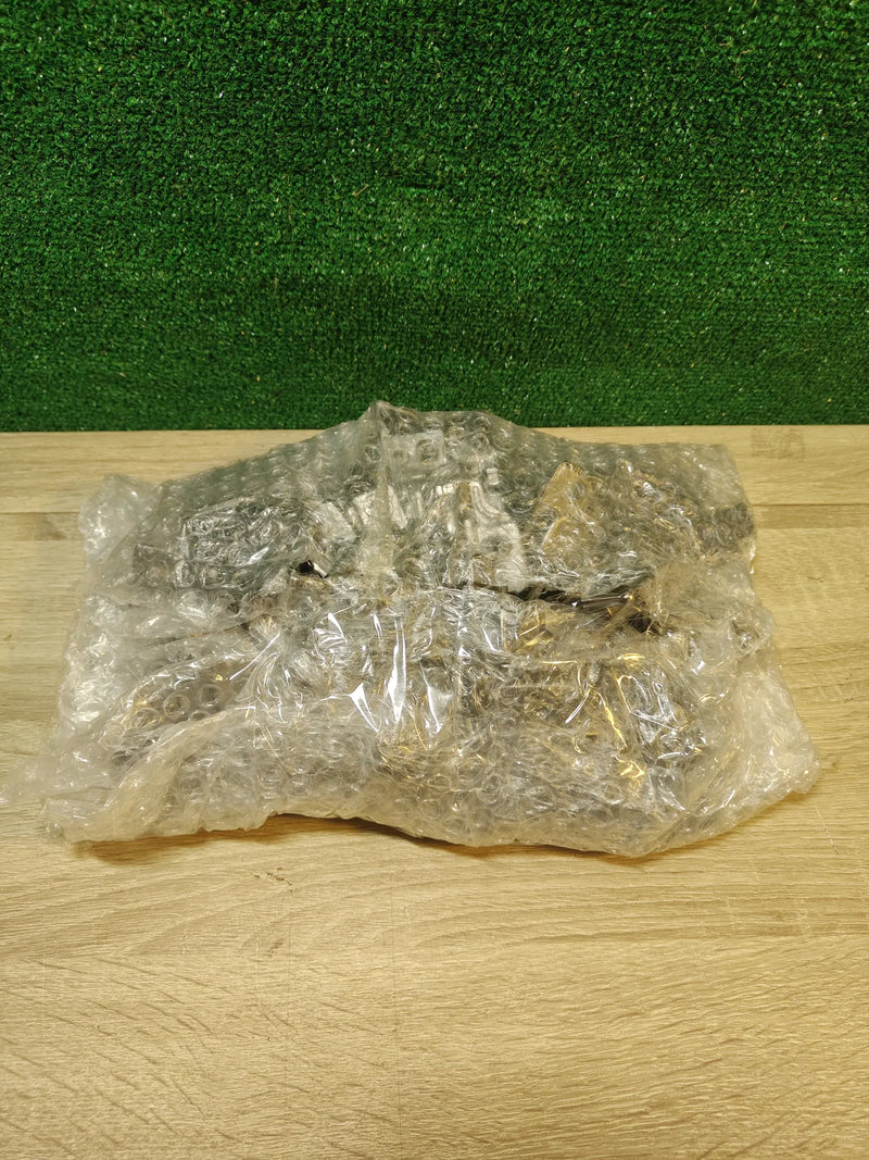 Kit de bisagra recta X91 con cierre suave y suplemento Emuca