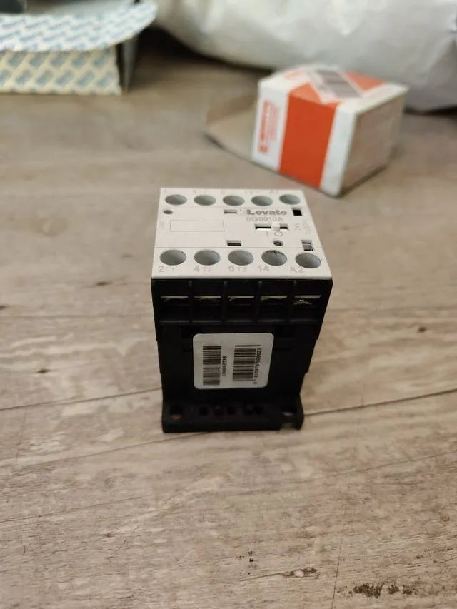 Minicontactor tripolar Ac3 - LOVATO