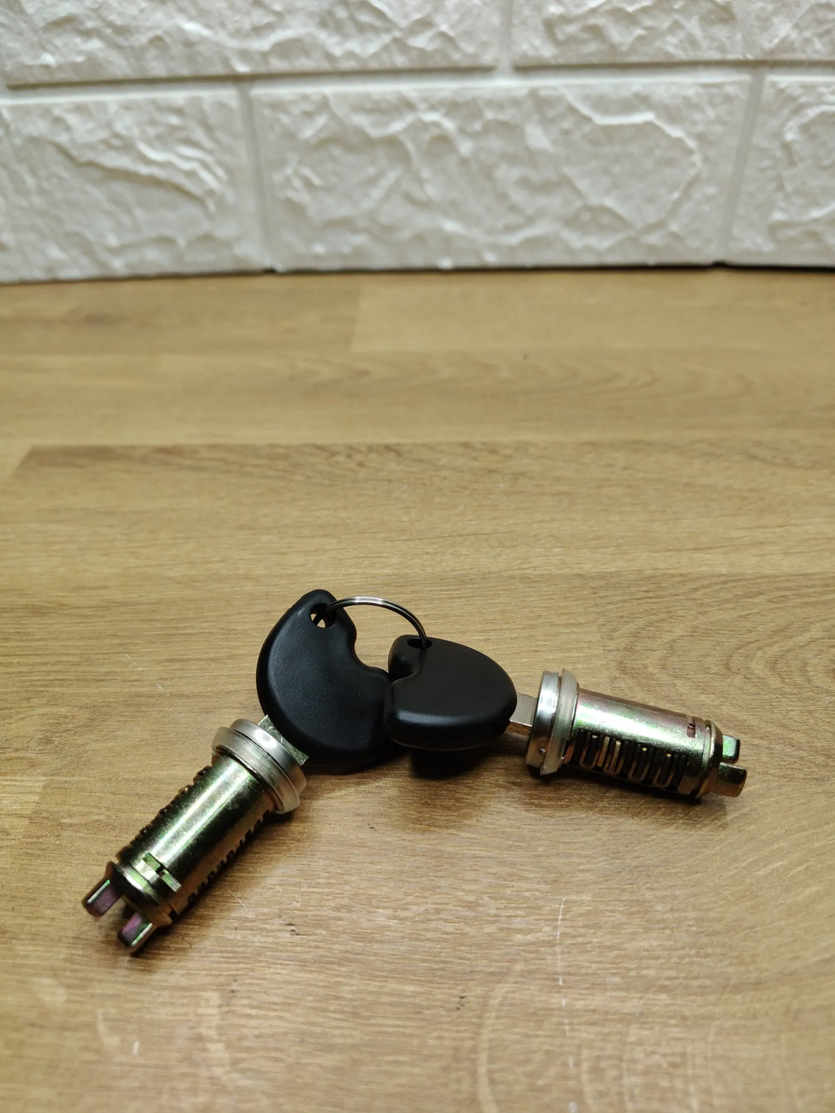 Juego kit cerraduras V PARTS