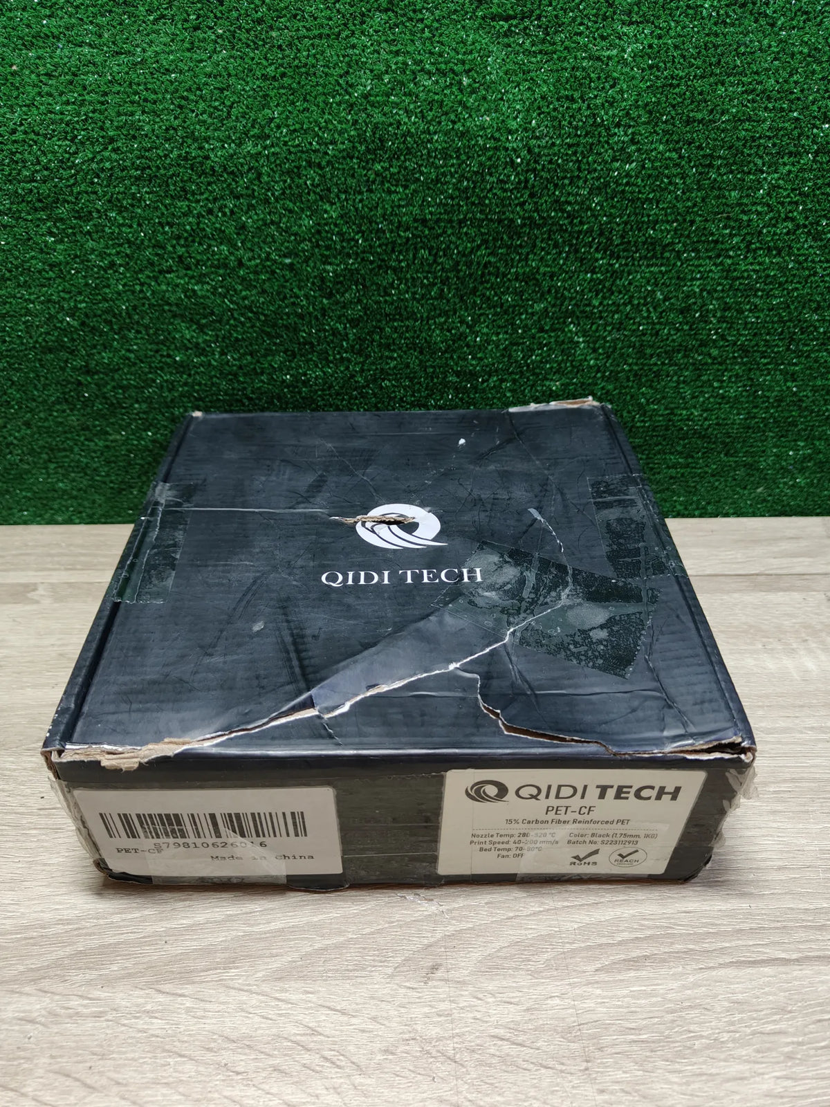Filamentos de fibra de carbono 3D QIDI TECH