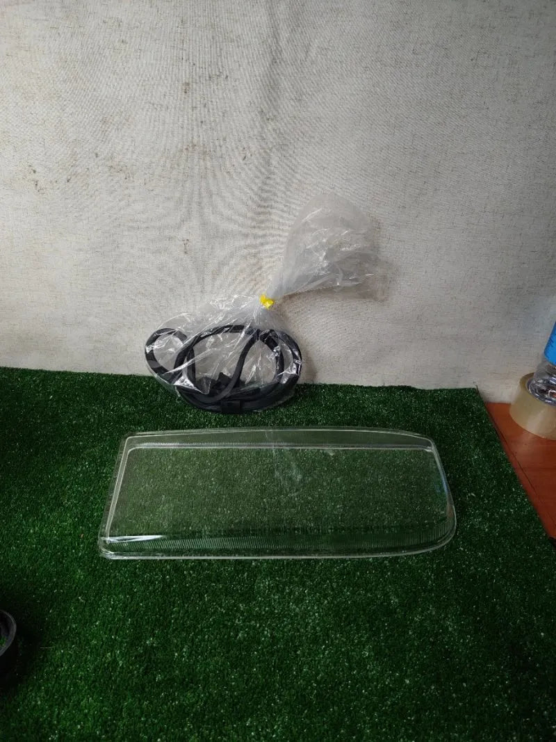Faro Cristal HELLA MERCEDES BENZ - Derecha