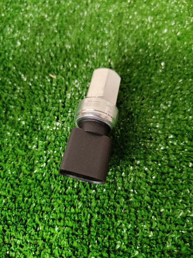 Sensor A/C Mahle BEHR VW GOLF IV