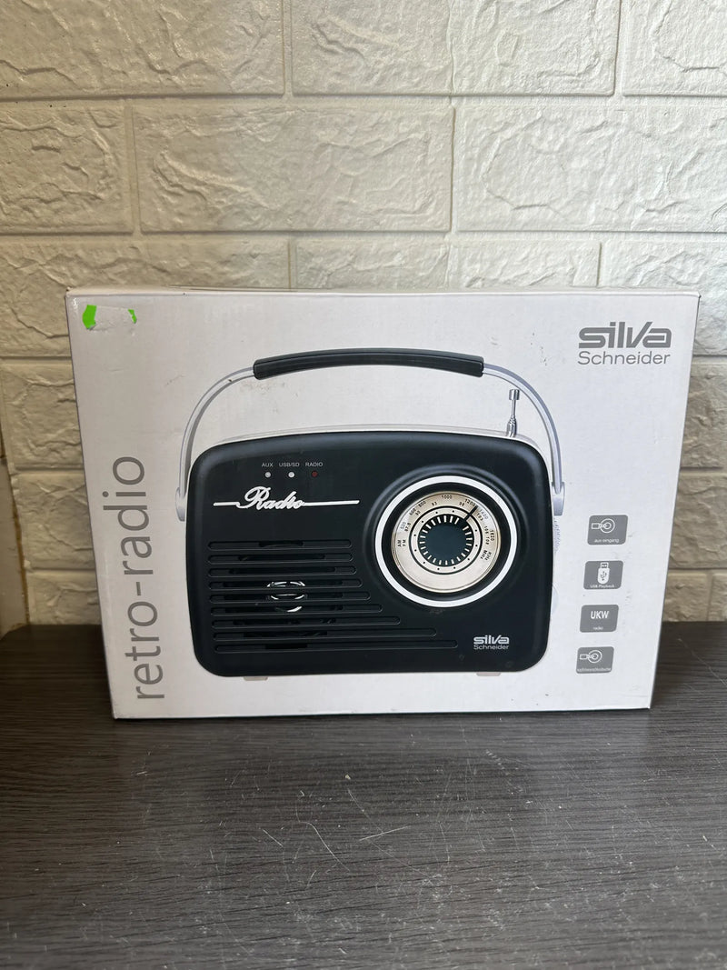 Radio con asa vintage