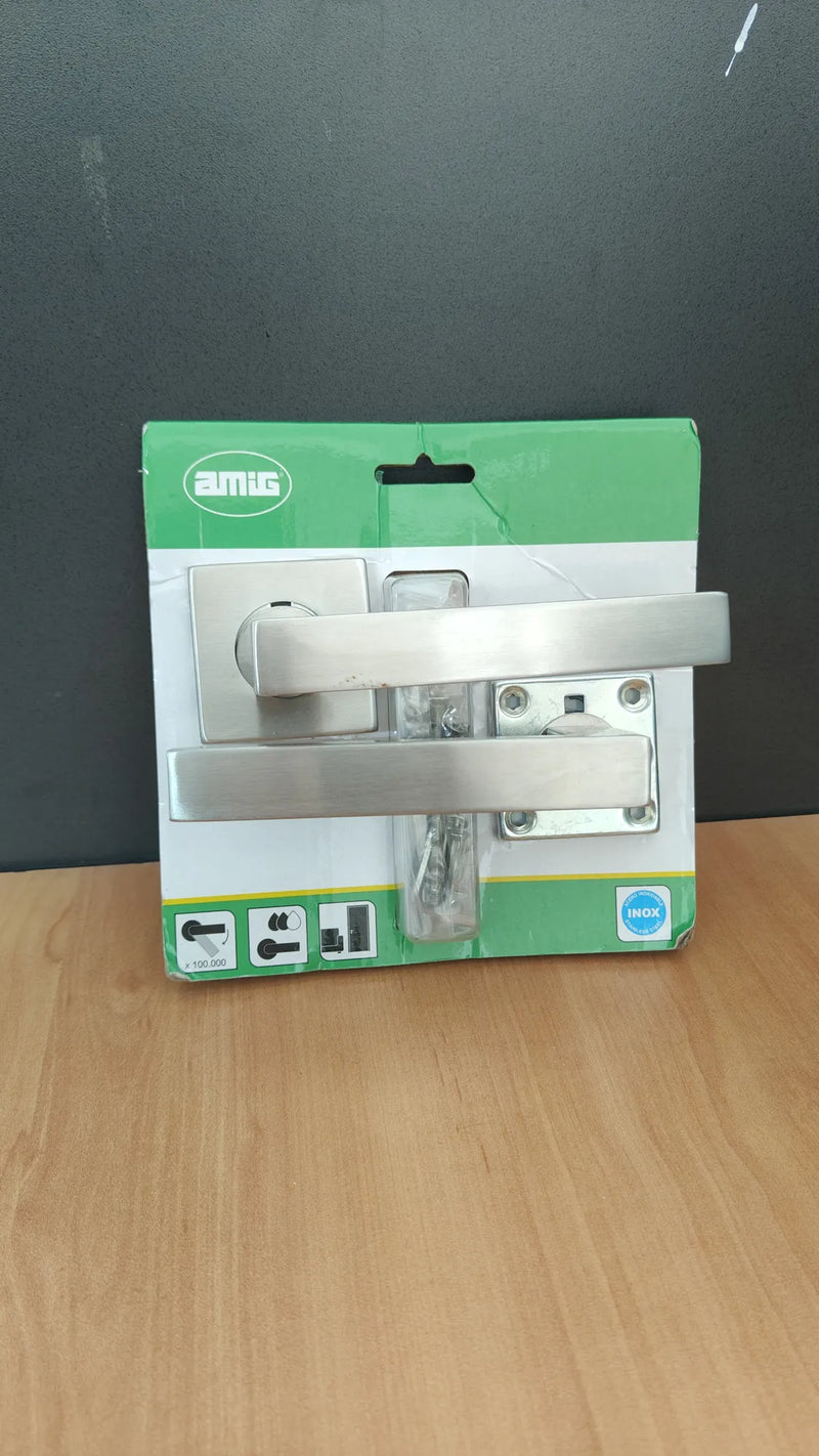 Juego de Manillas con Roseta Interior para Puertas