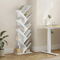 Librería en forma de árbol