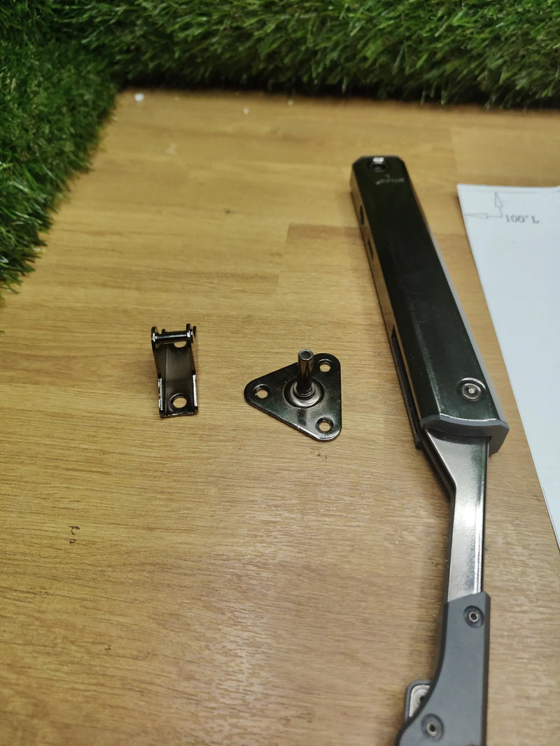 Mecanismos para puertas elevables