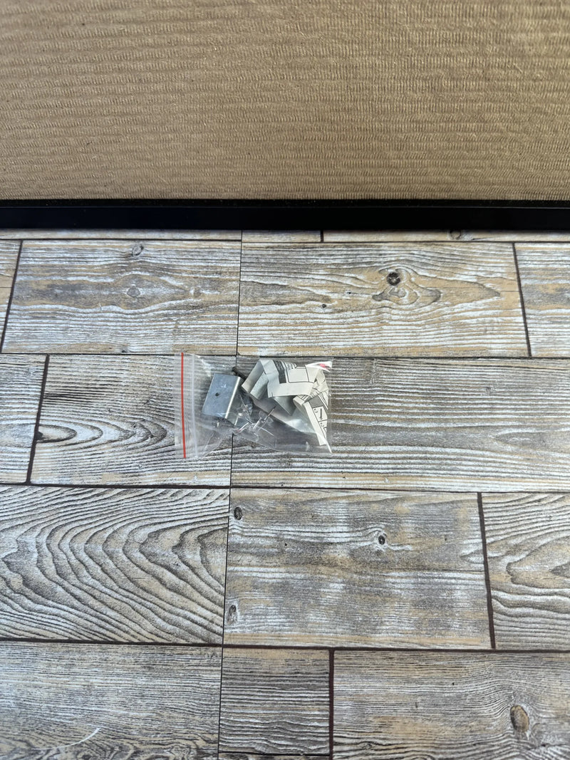 Tablero de fieltro gris