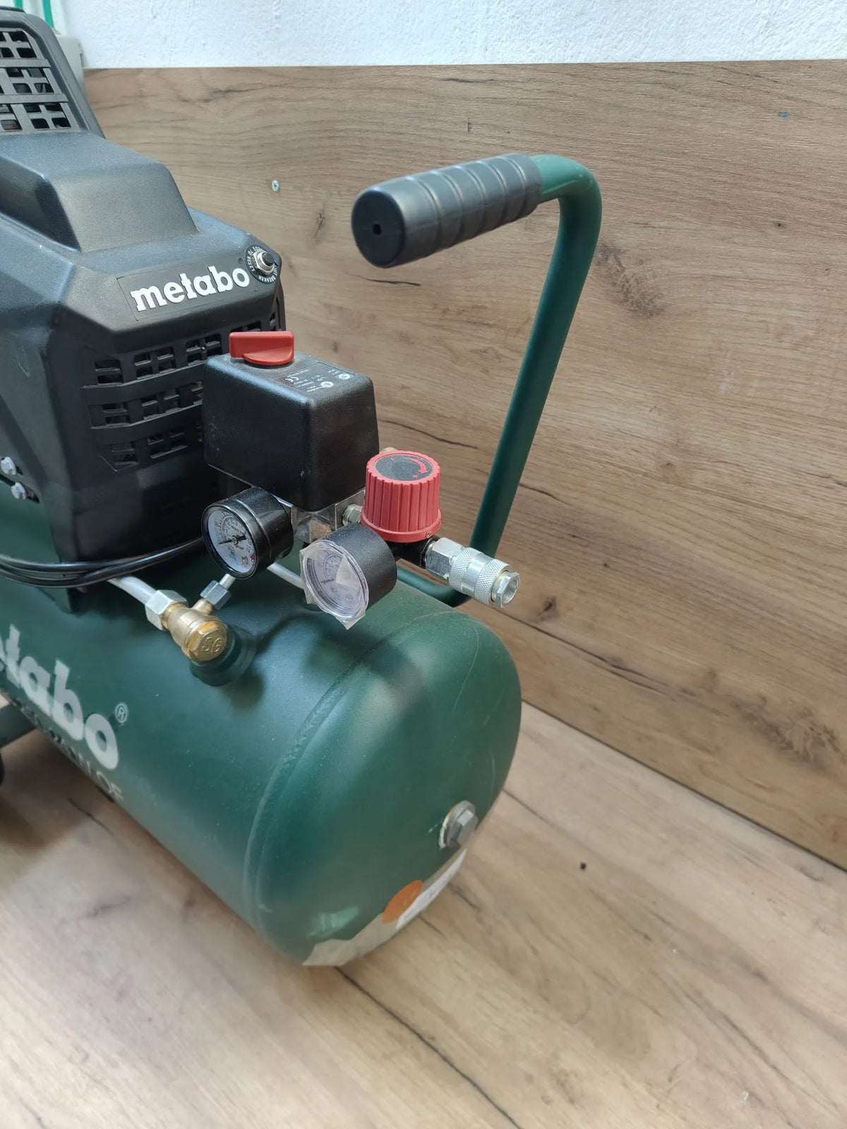 Compresor Basic 250-24 - Metabo