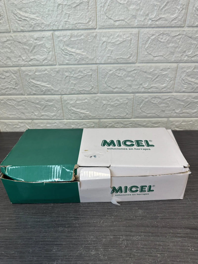 Juego de manilla Mecil