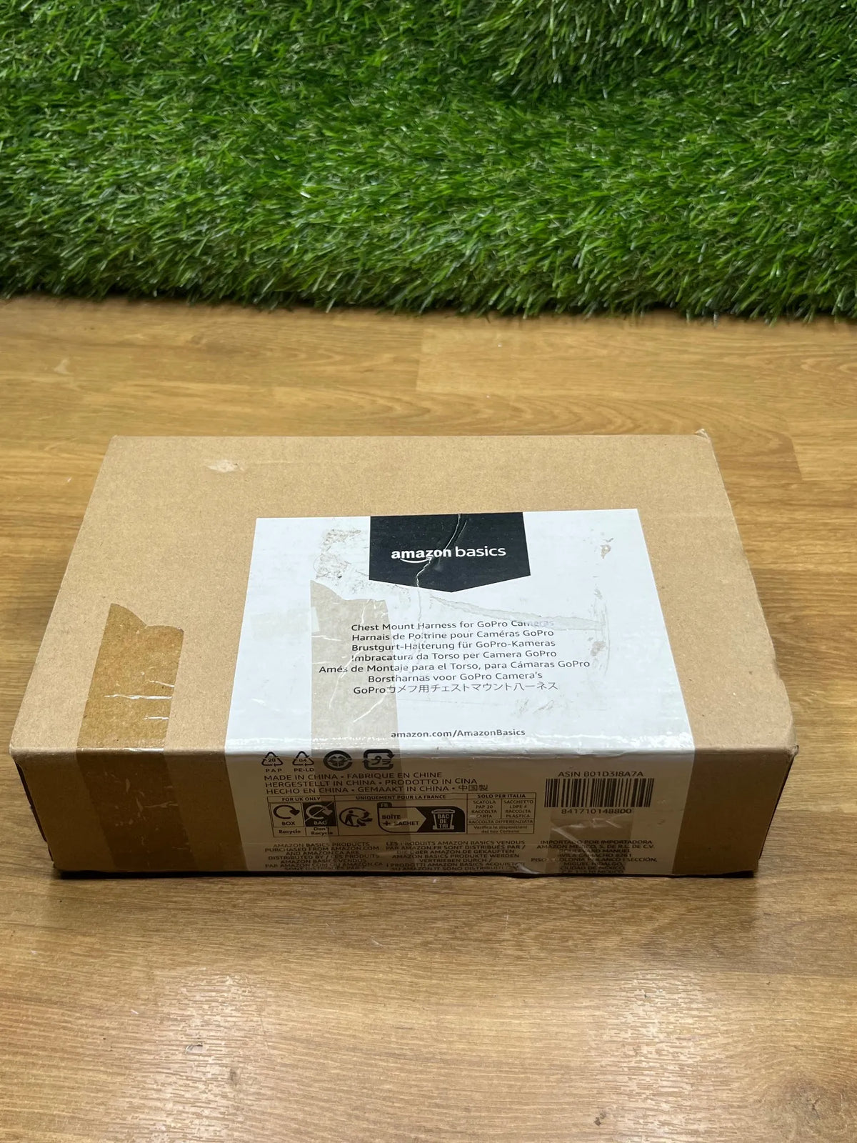 Arnés de Pecho Ajustable para GoPro y Cámaras Acción Amazon Basics