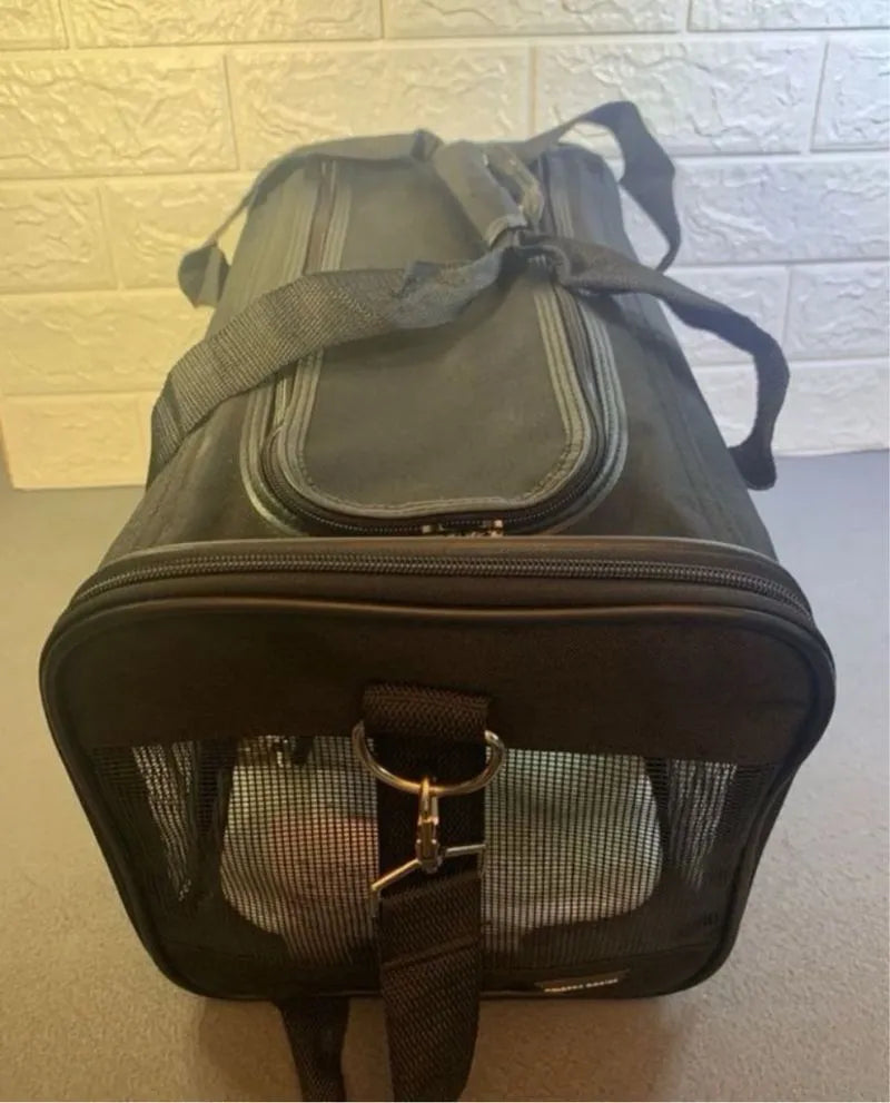 Bolsa de Transporte para Mascotas Amazon Basics