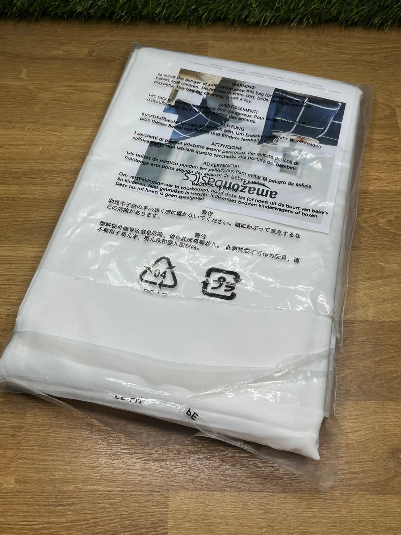 Cortina de Ducha de Tela Resistente Agua y Moho Amazon Basics