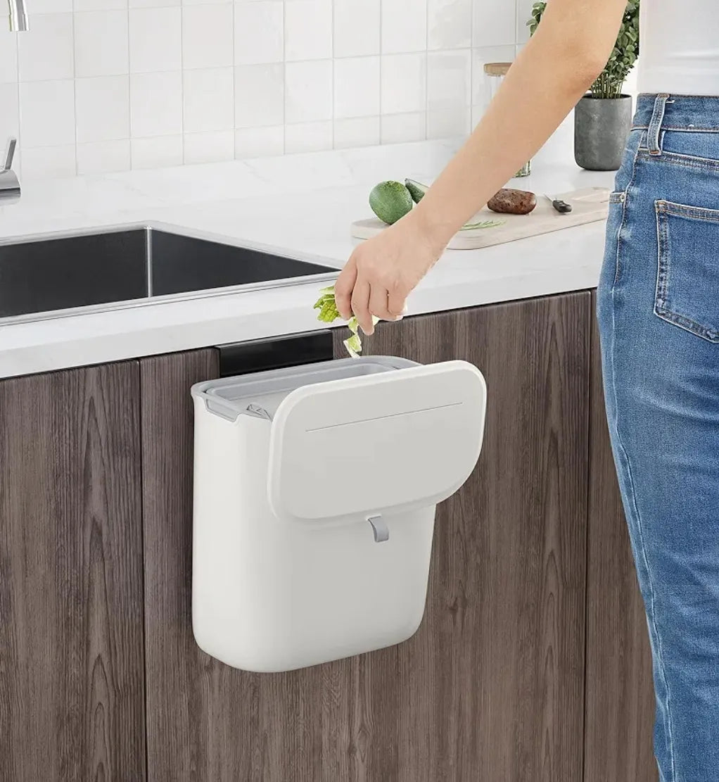 Cubo de basura colgante con tapa
