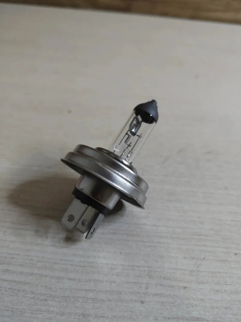 Halógena Lámpara 8GD 002 088-141 - HELLA