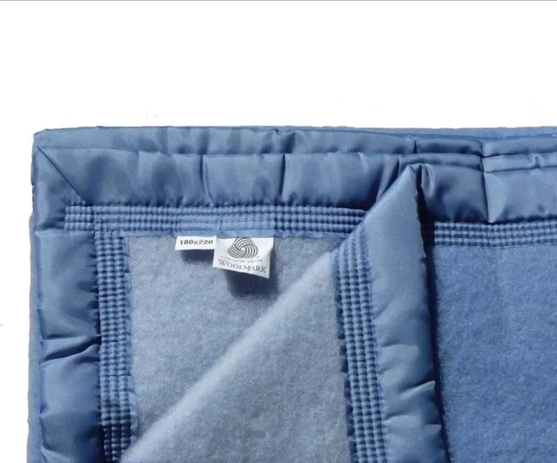 Manta para cama Comptoir du Linge

Cama