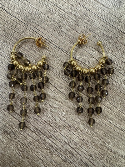 Pendientes aro dorados con abalorios colgantes, mujer