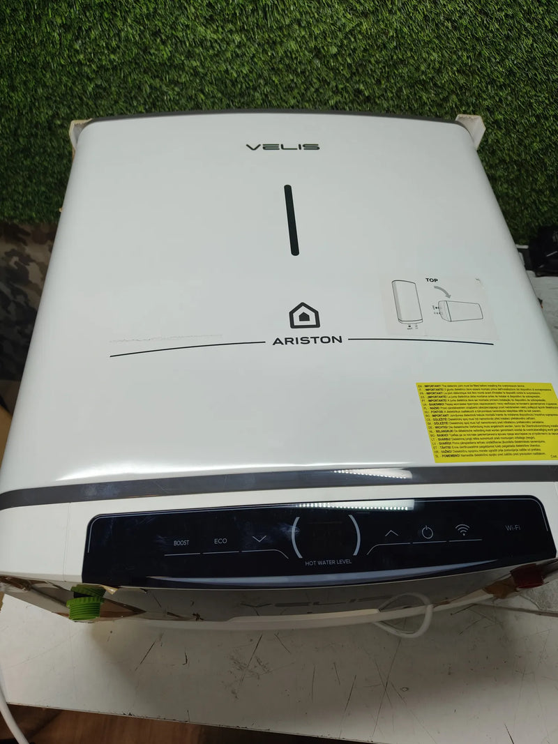 Termo de agua caliente de 25L - Ariston