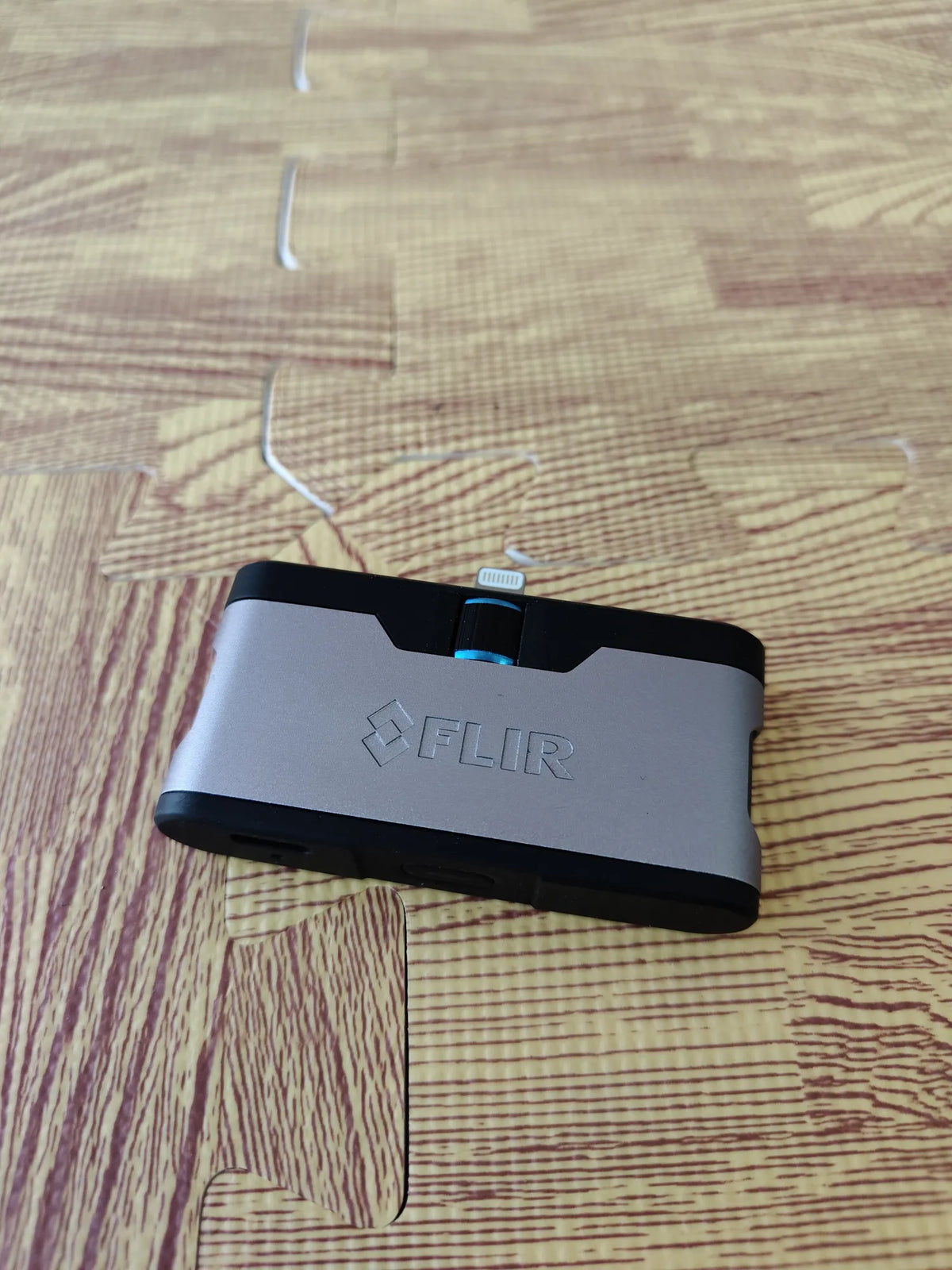 Cámara termográfica para ios - Flir one