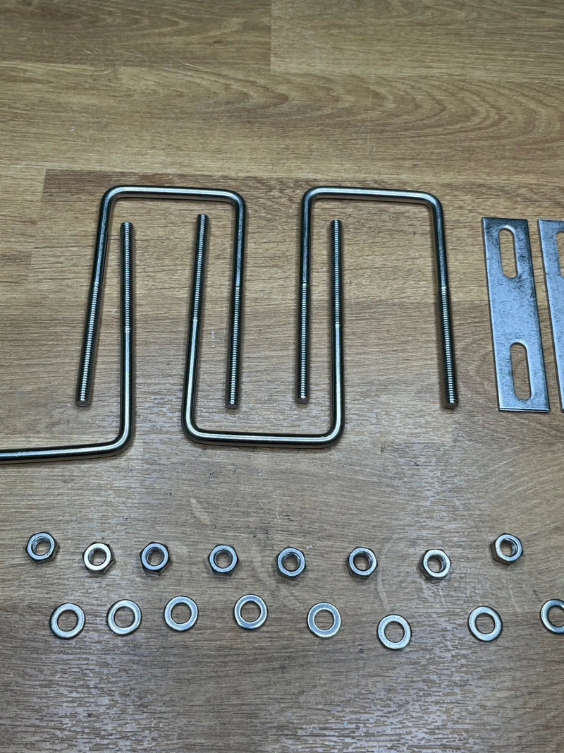 Juego de 4 tornillos en U M6 de 50 x 100 mm