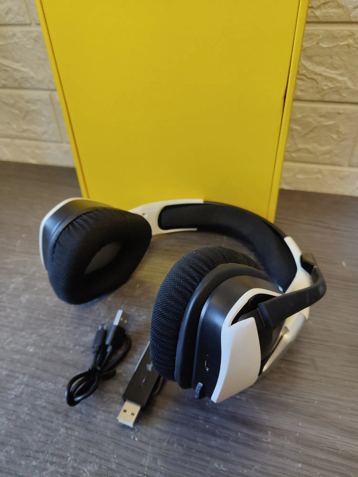 Auriculares inalámbricos - CORSAIR