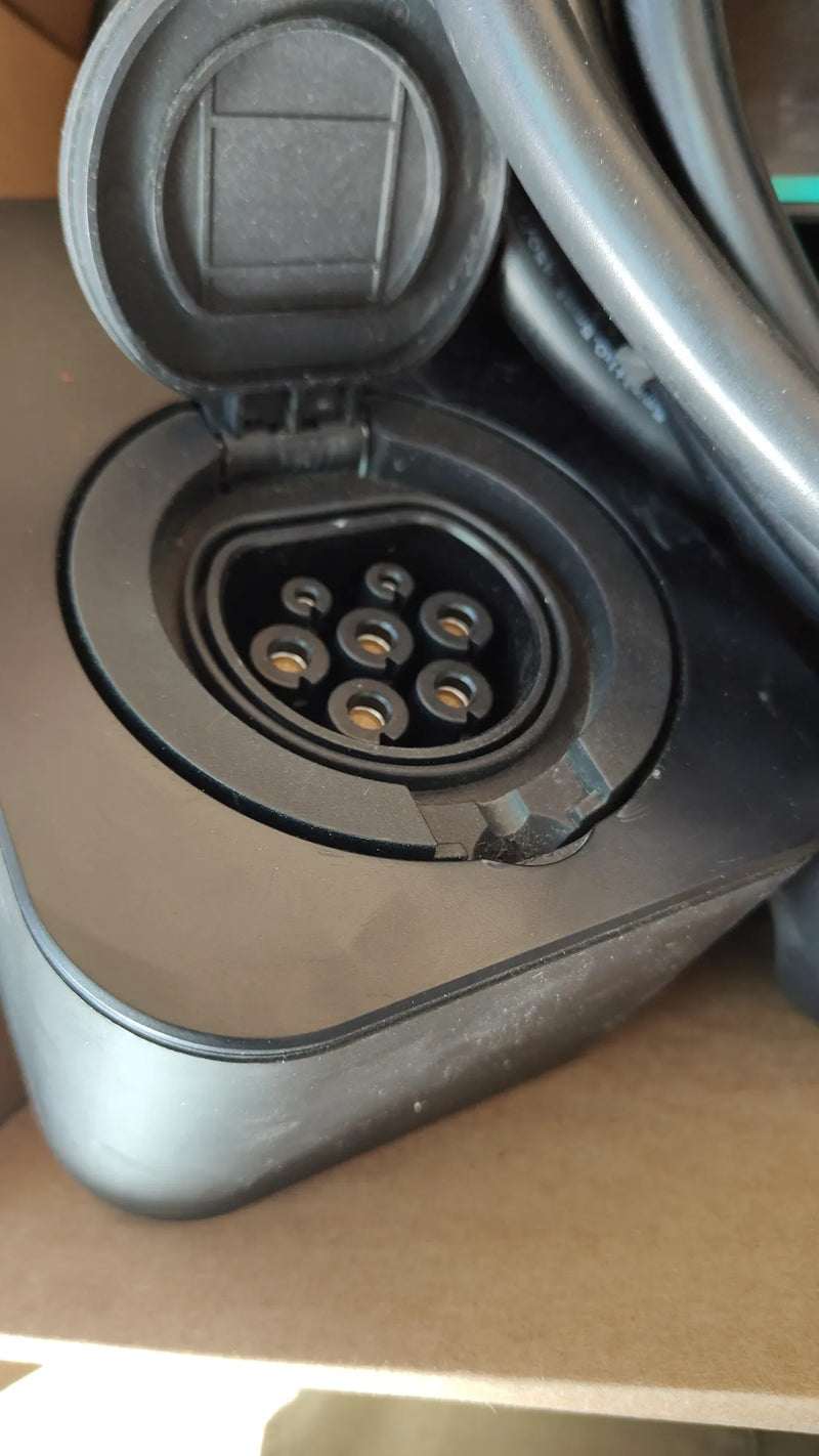 Cargador para Vehículos Eléctricos EV PHEV Cable 6m