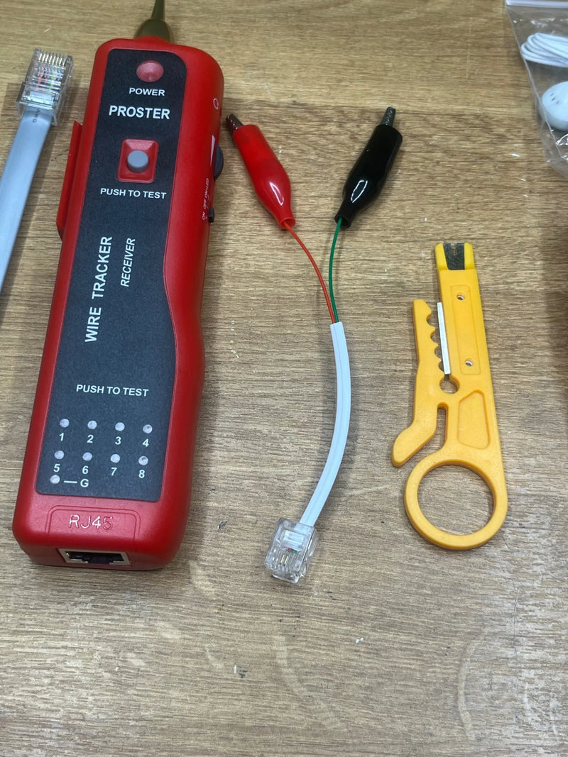 Comprobador de Cables RJ45 RJ11 Proster