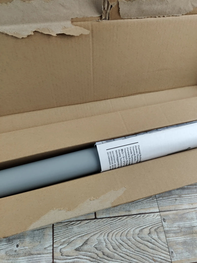 Estor enrollable - AmazonBasics