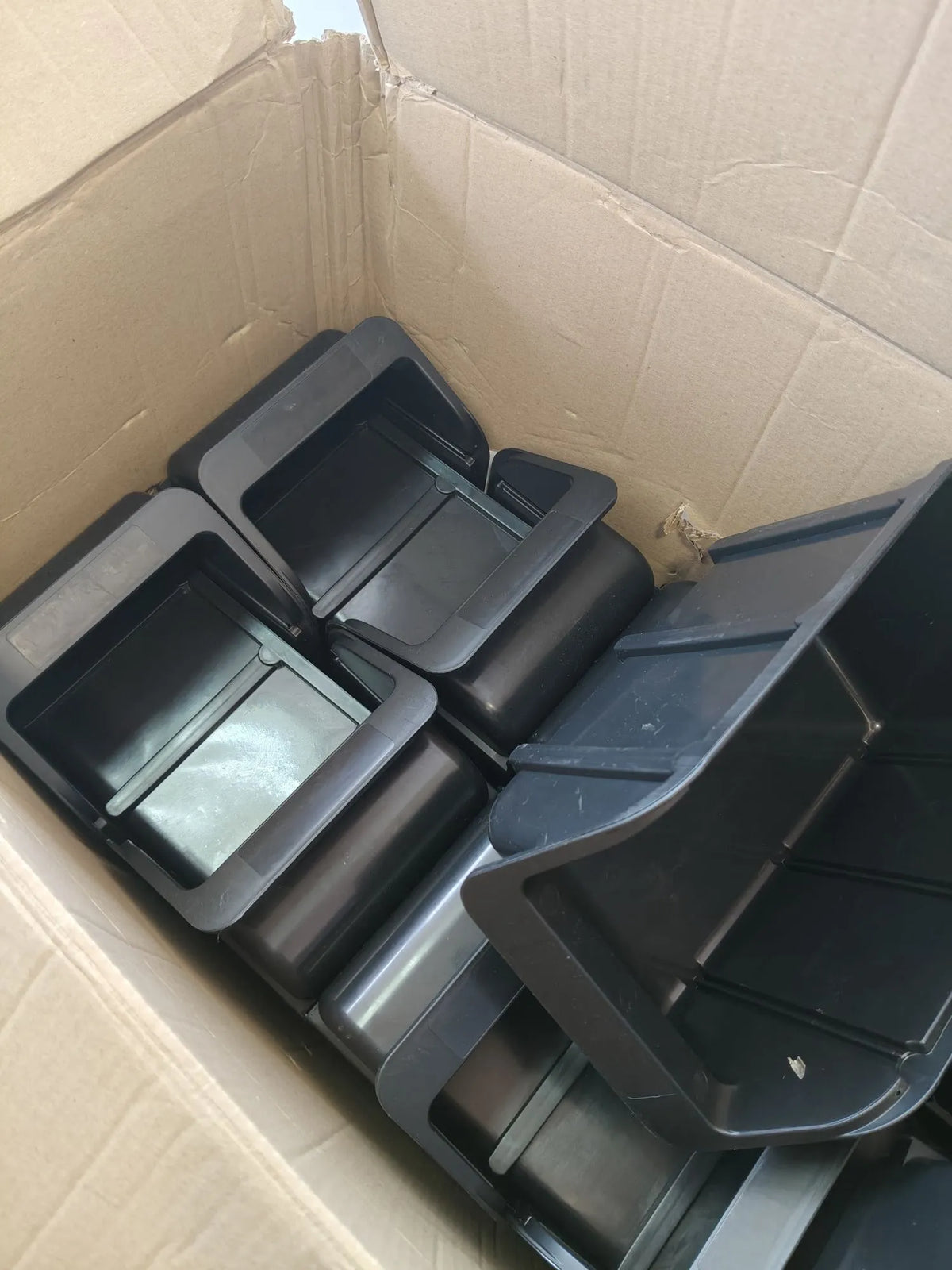Cajas Apilables - HÜNERSDORFF