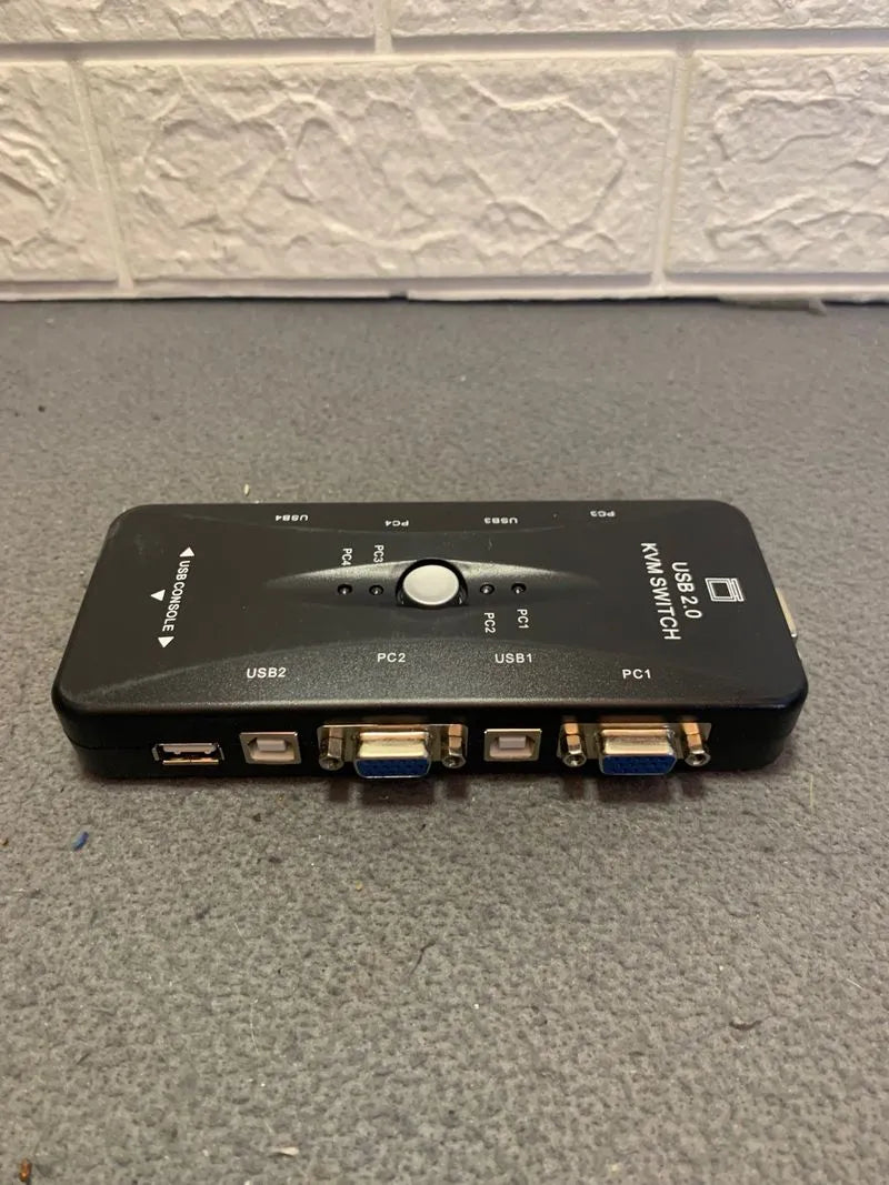 KVM SWITCH