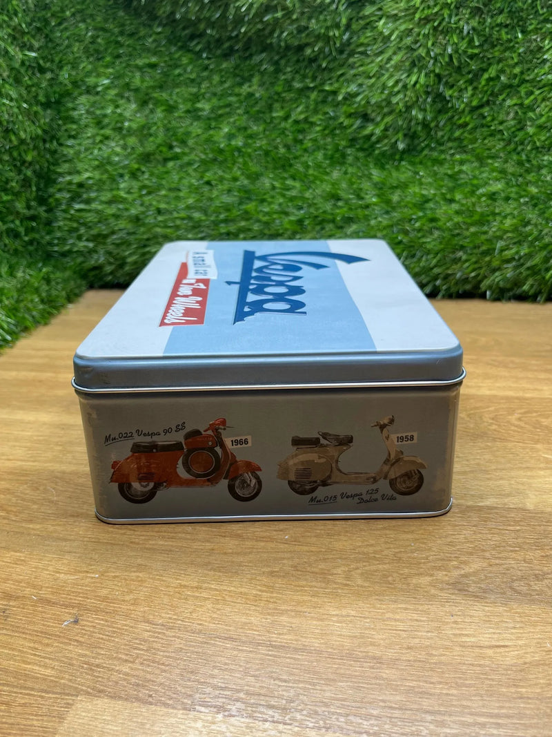 Caja metálica plana Vespa Nostalgic-Art