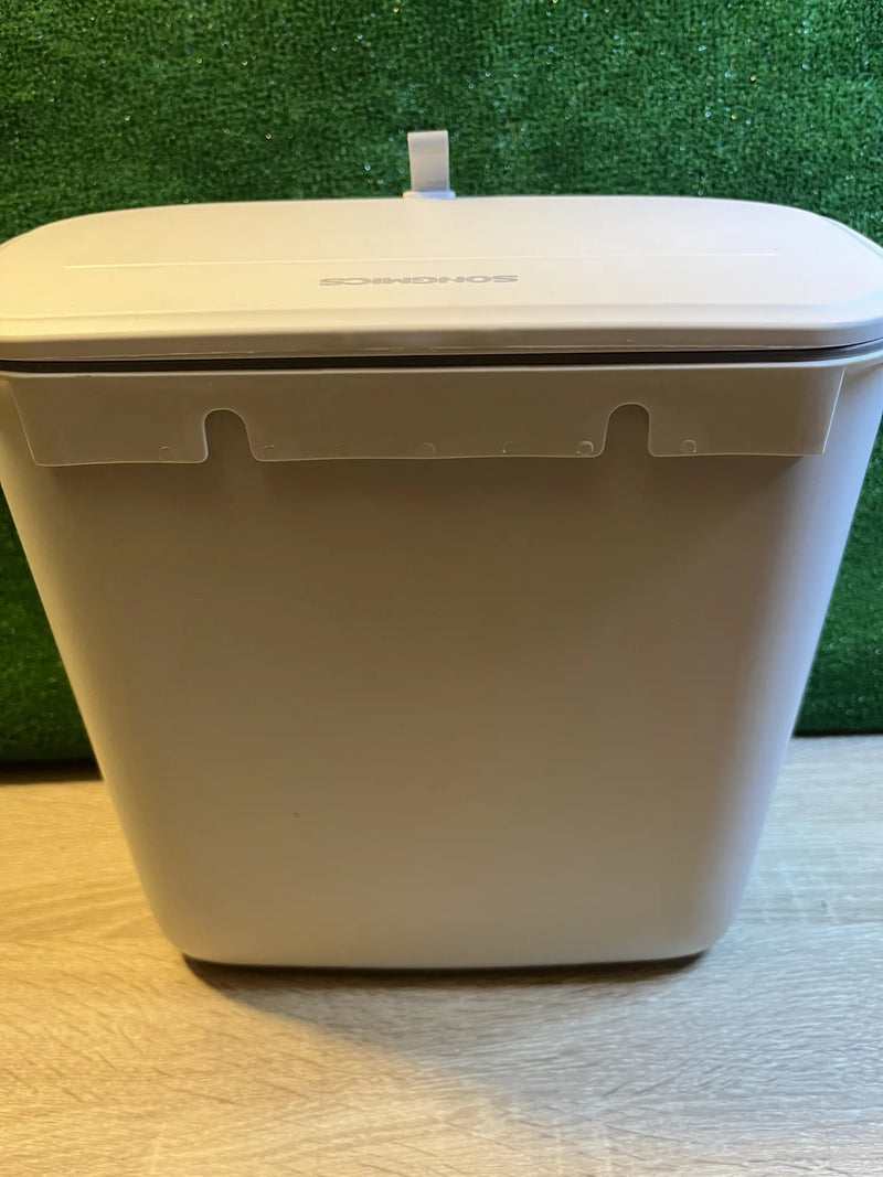 Cubo de basura colgante