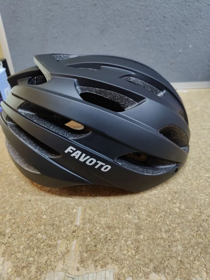 Favoto Casco de Bicicleta con luz