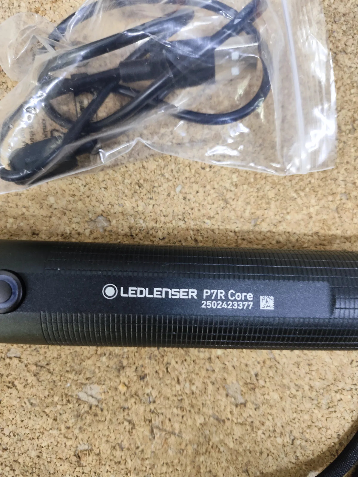 Linterna LED Recargable Ledlenser
