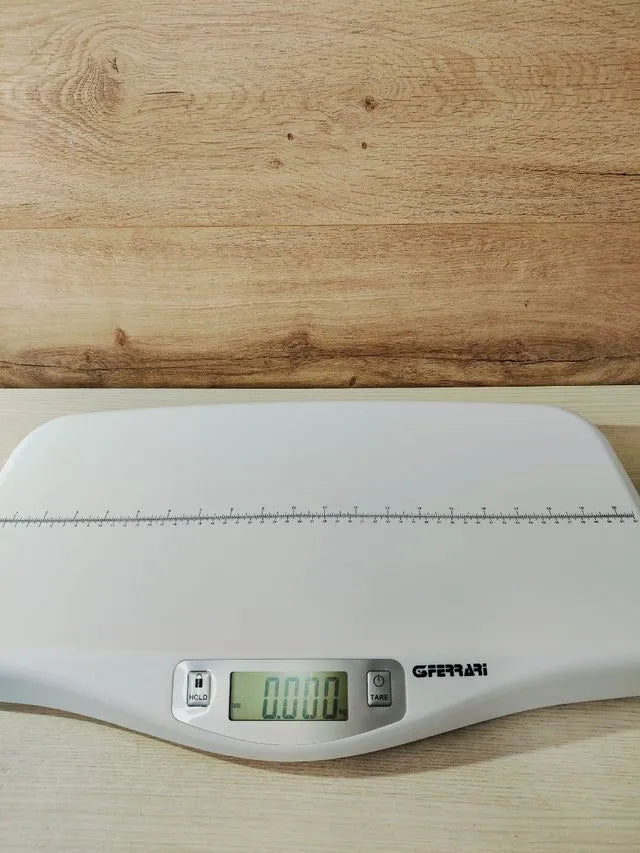 Báscula CrescoBene para pesar bebés\n