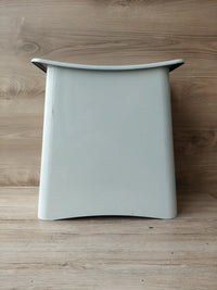 Taburete y Contenedor para ropa - WENKO