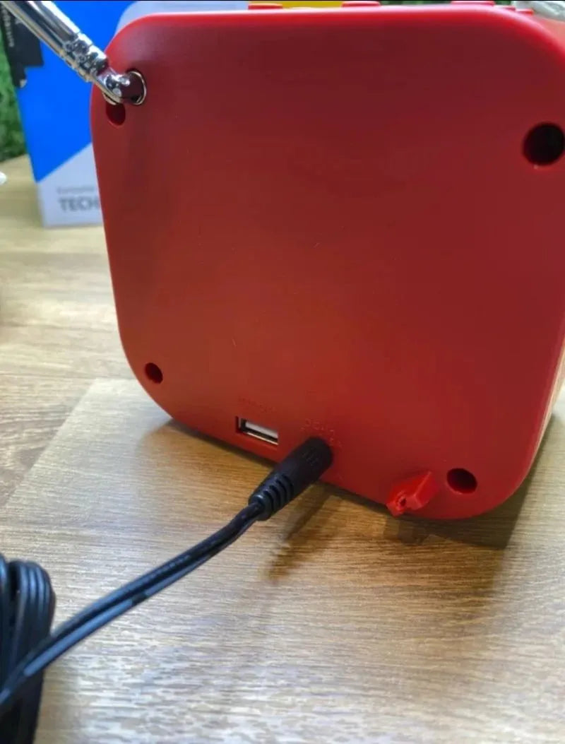 Tech TECHNIRADIO 40 rd