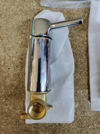Grifo para el WC con ducha de mano