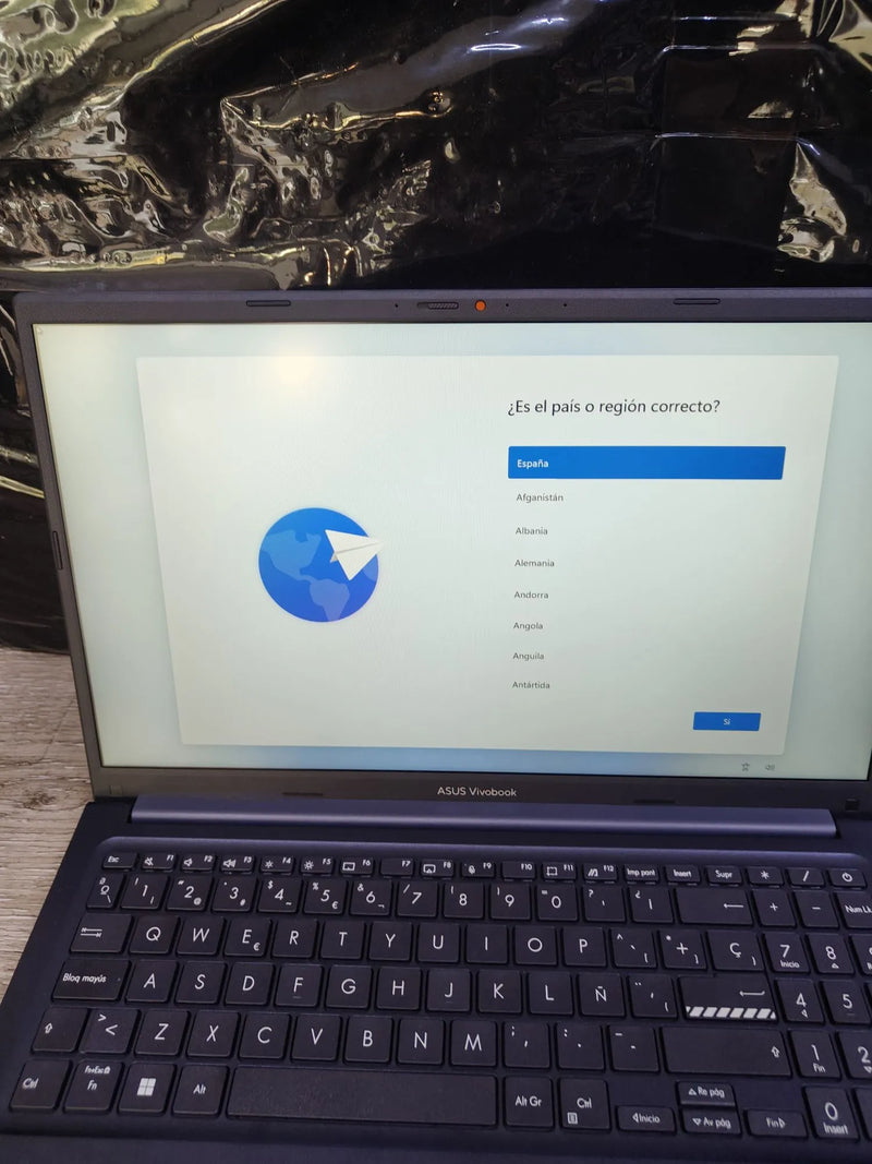 Portátil ASUS Vivobook 15