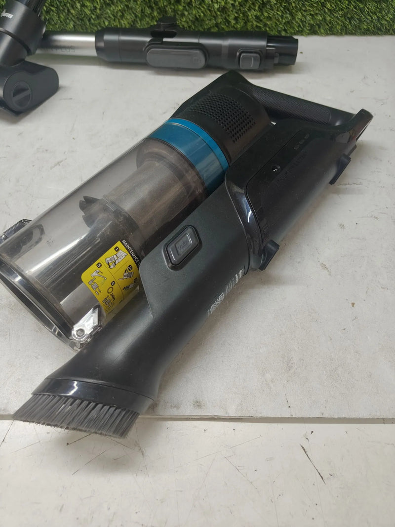 Aspiradora escoba con accesorios - Hoover