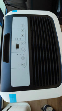 Acondicionado Portátil 9.800 BTU/h, 2.5 kW, hasta 85m³