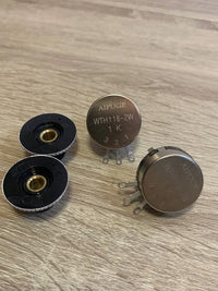 2 potenciómetros lineales de carbono