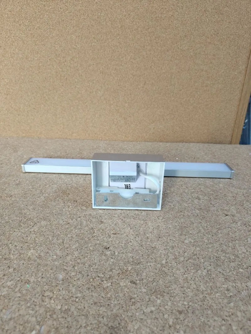 Luz para gabinete Eglo