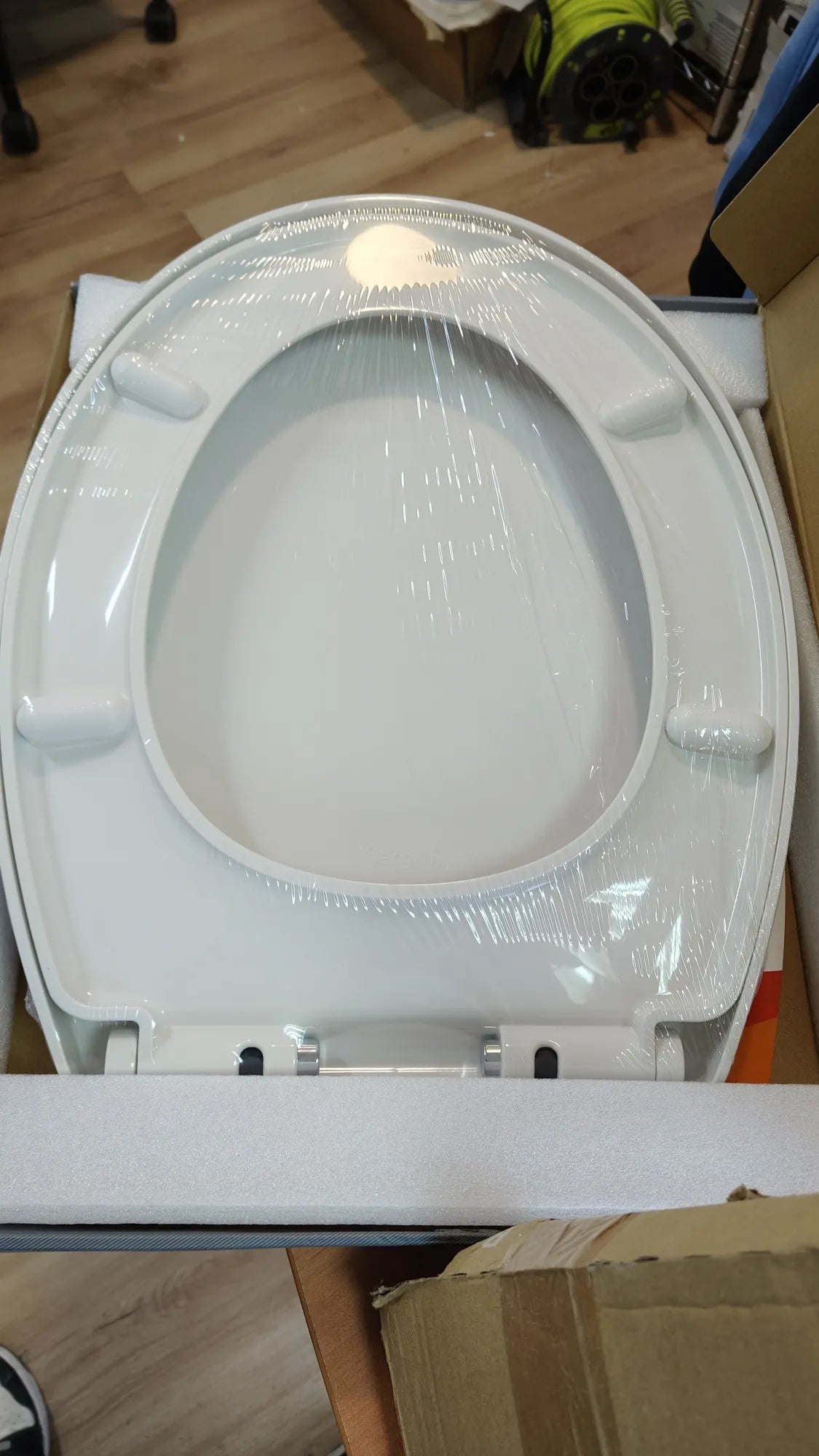 Asiento de Inodoro de Cierre Suave