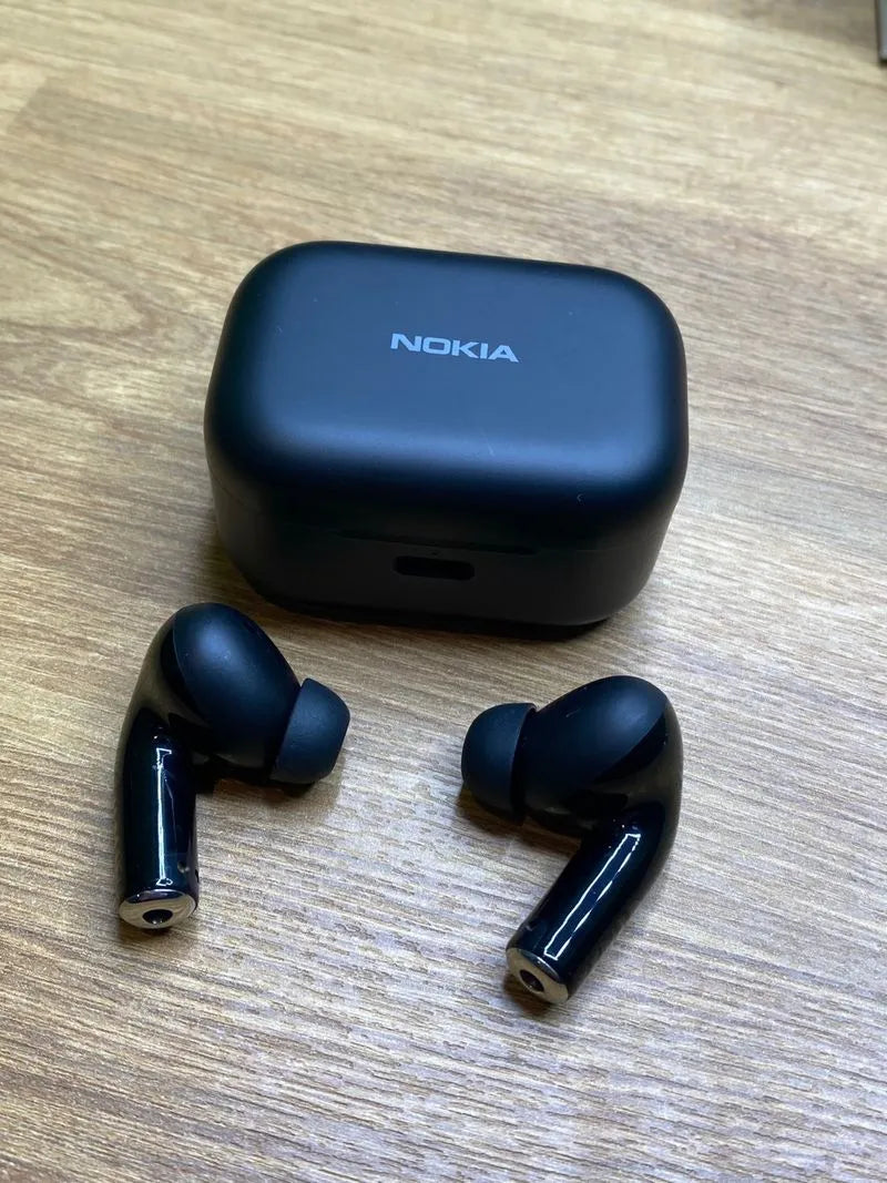 Auriculares y Estuche portátil Nokia
